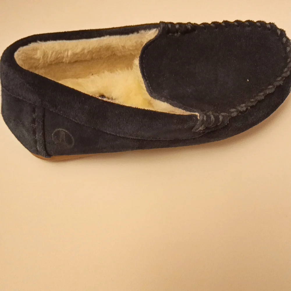 Youth moccasins size 1